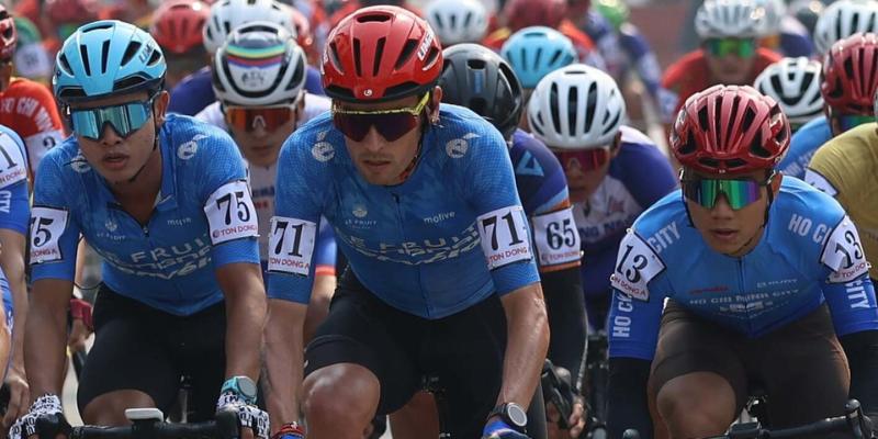 Widerun - Huấn luyện viên xe đạp trong thế giới ảo